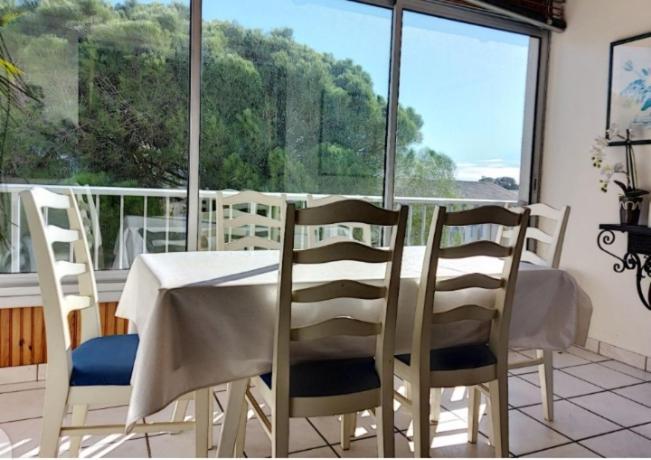 Appartement Tres Agreable Fréjus Екстериор снимка